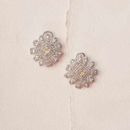 MAGNIMUS EARRINGS