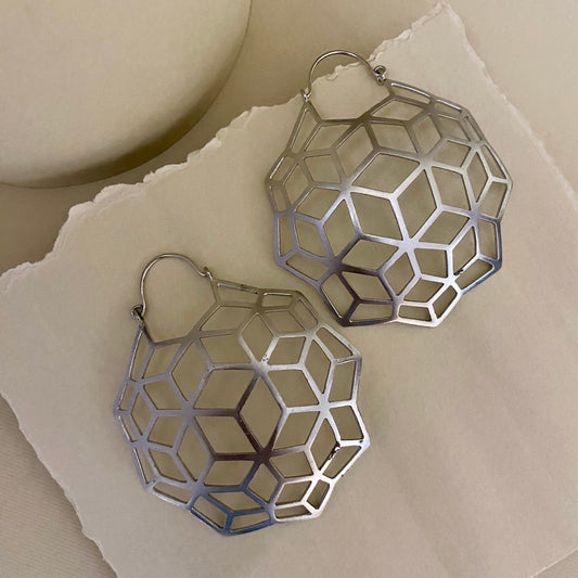 Honey Comb Net Silver Hoops
