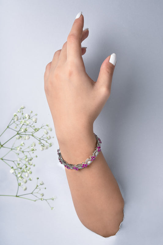 Daisy Dot Tennis Bracelet In Ruby