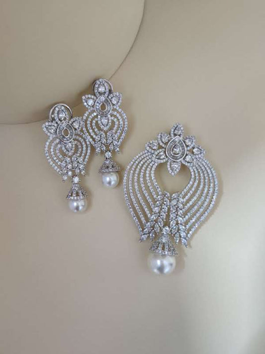 Pearlita Pendant Earring Set