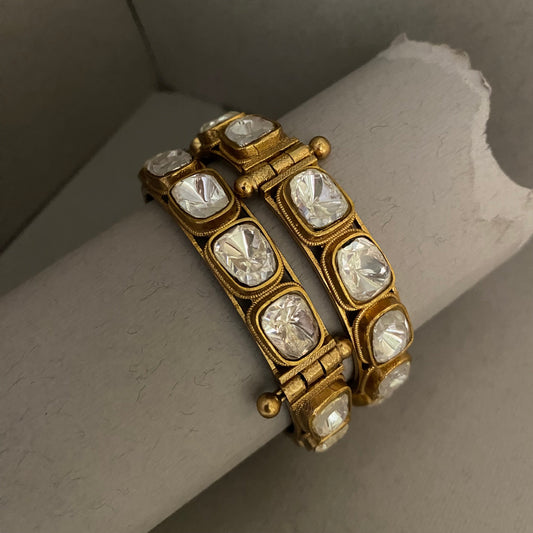 Padma Moissanite Polki Bangles