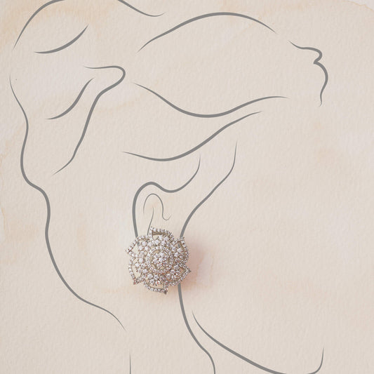TWIRL STAR EARRINGS