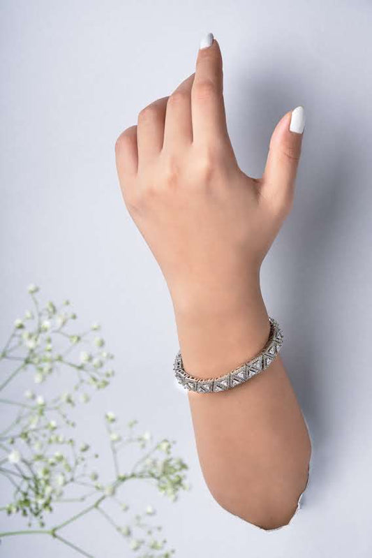 Pyram Tennis Bracelet