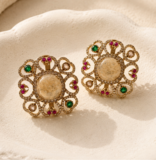 Vae Oversized Stud Earrings